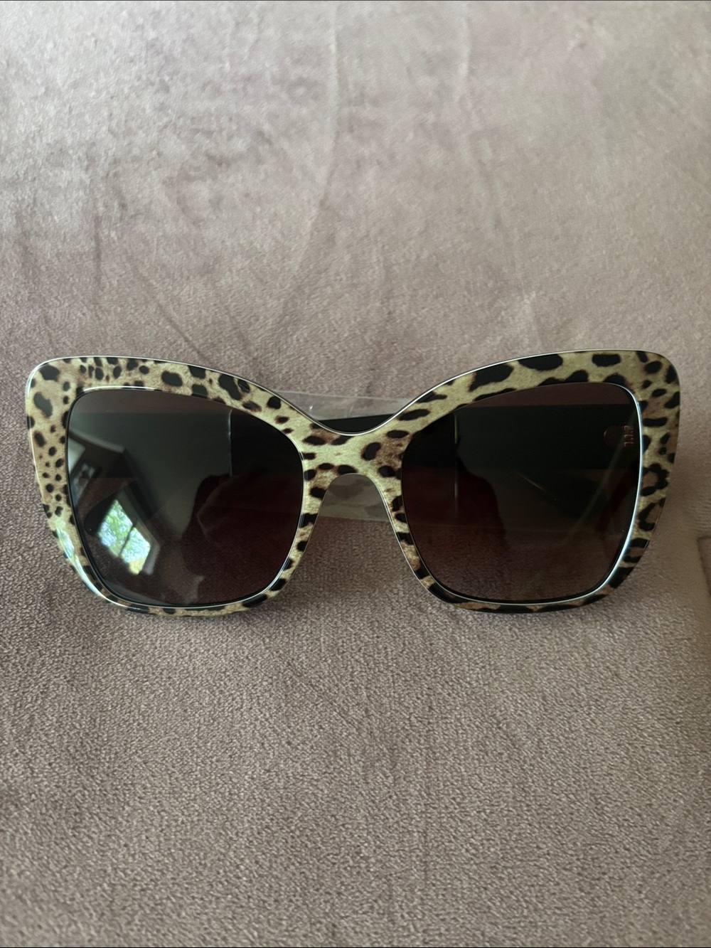Dolce & Gabbana Leopard Print Cat-Eye Sunglasses - Brown/Beige